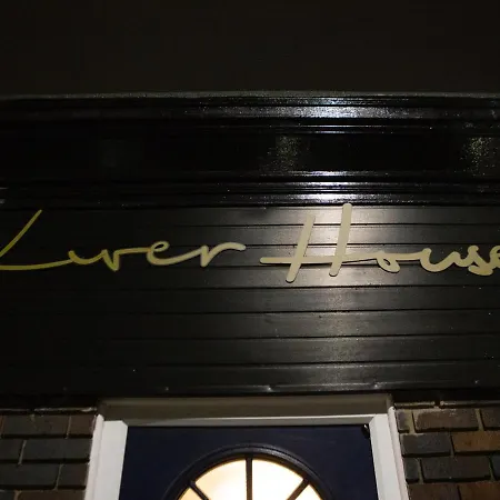 Ringo'S Studio @ Liver House Birkenhead Exterior photo